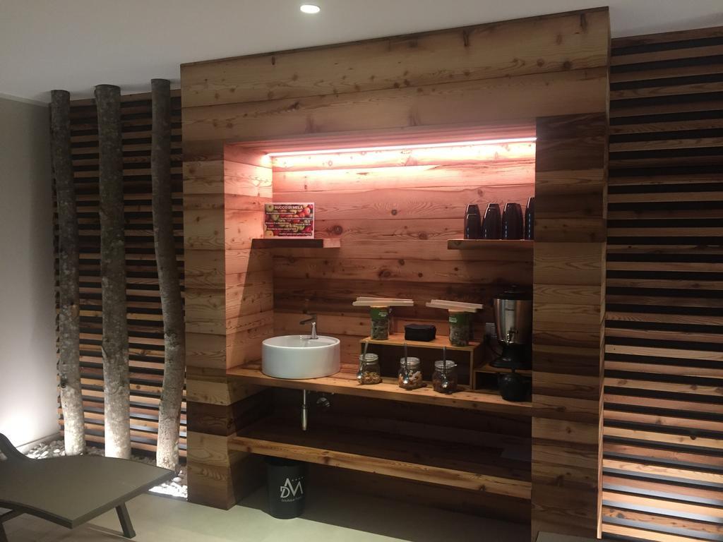 Dolomeet Boutique Hotel Pinzolo Eksteriør bilde