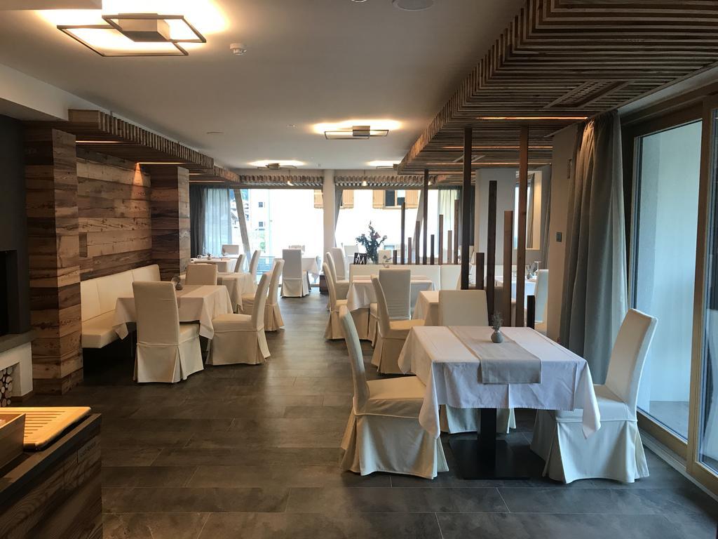 Dolomeet Boutique Hotel Pinzolo Eksteriør bilde