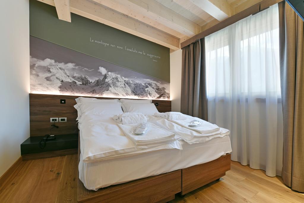 Dolomeet Boutique Hotel Pinzolo Eksteriør bilde