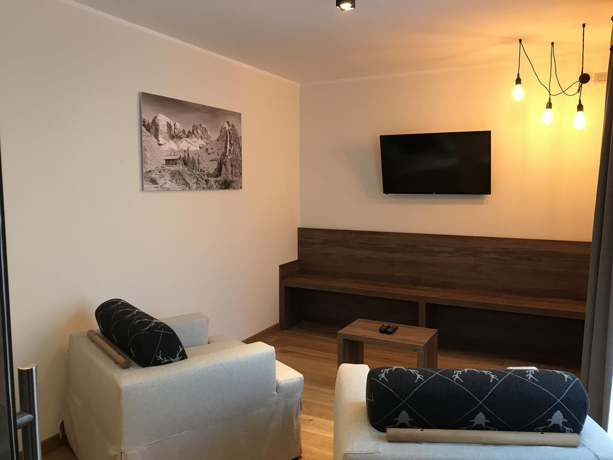 Dolomeet Boutique Hotel Pinzolo Eksteriør bilde